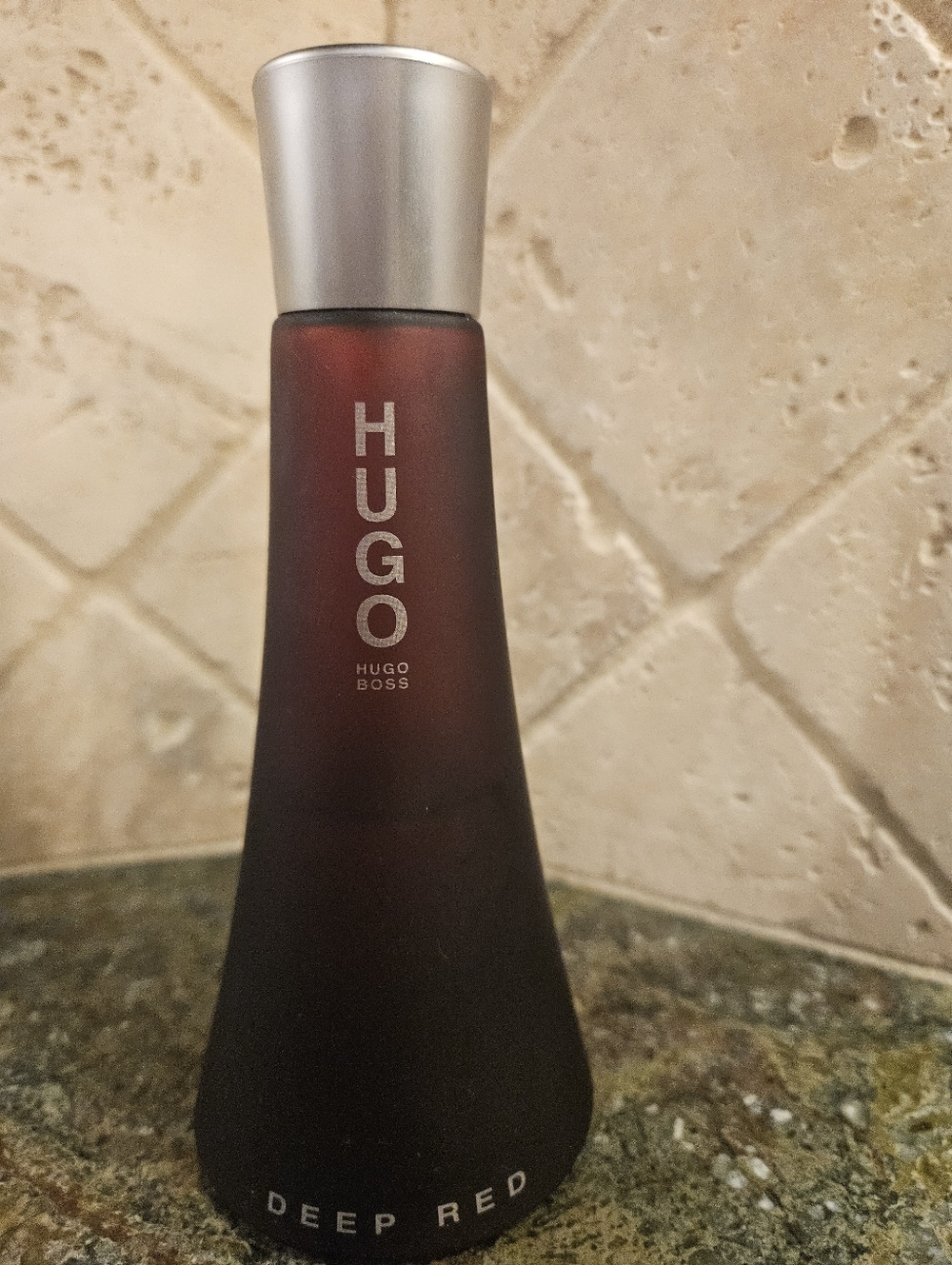 Hugo Boss Deep Red Eua De Parfume 3. Oz